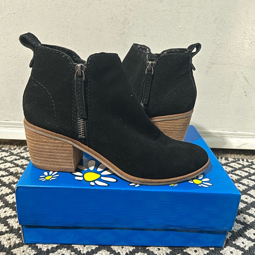 Dolce Vita boot size 6.5 W